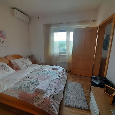 River Bank Apartments & Castle View Bihać Zewnętrze zdjęcie